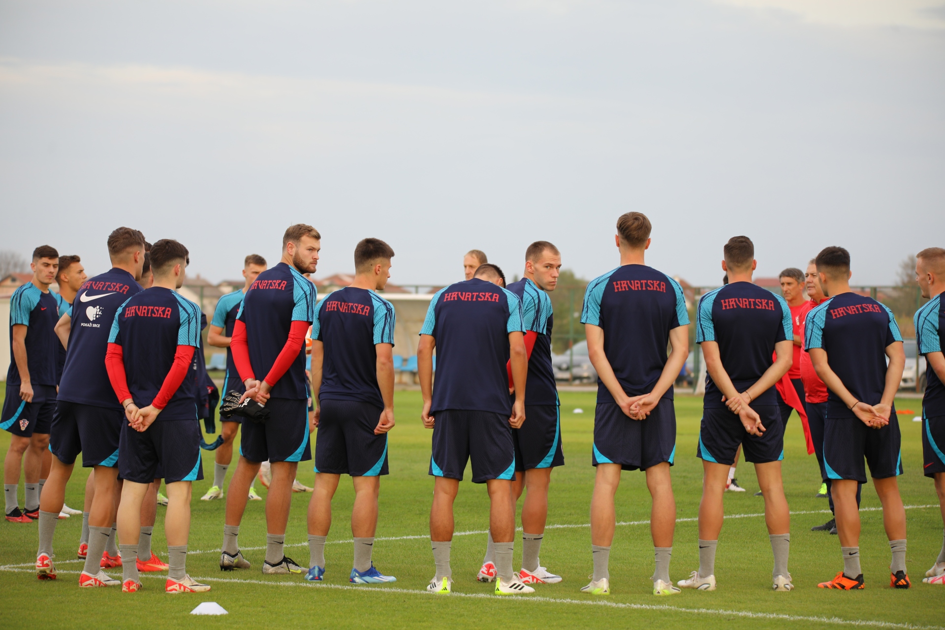 Pripreme mladih Vatrenih na Gradskom stadionu